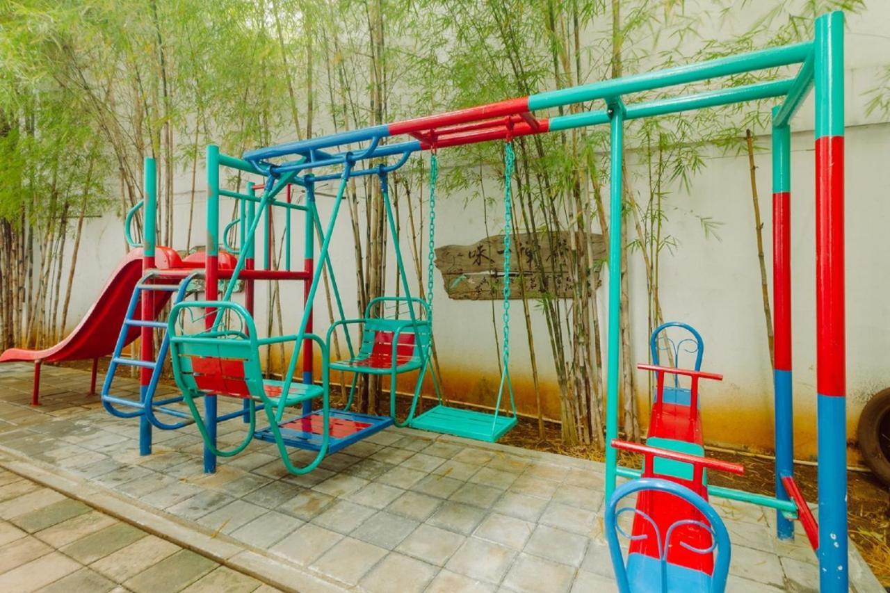 Urbanest Inn House Slipi جاكرتا المظهر الخارجي الصورة