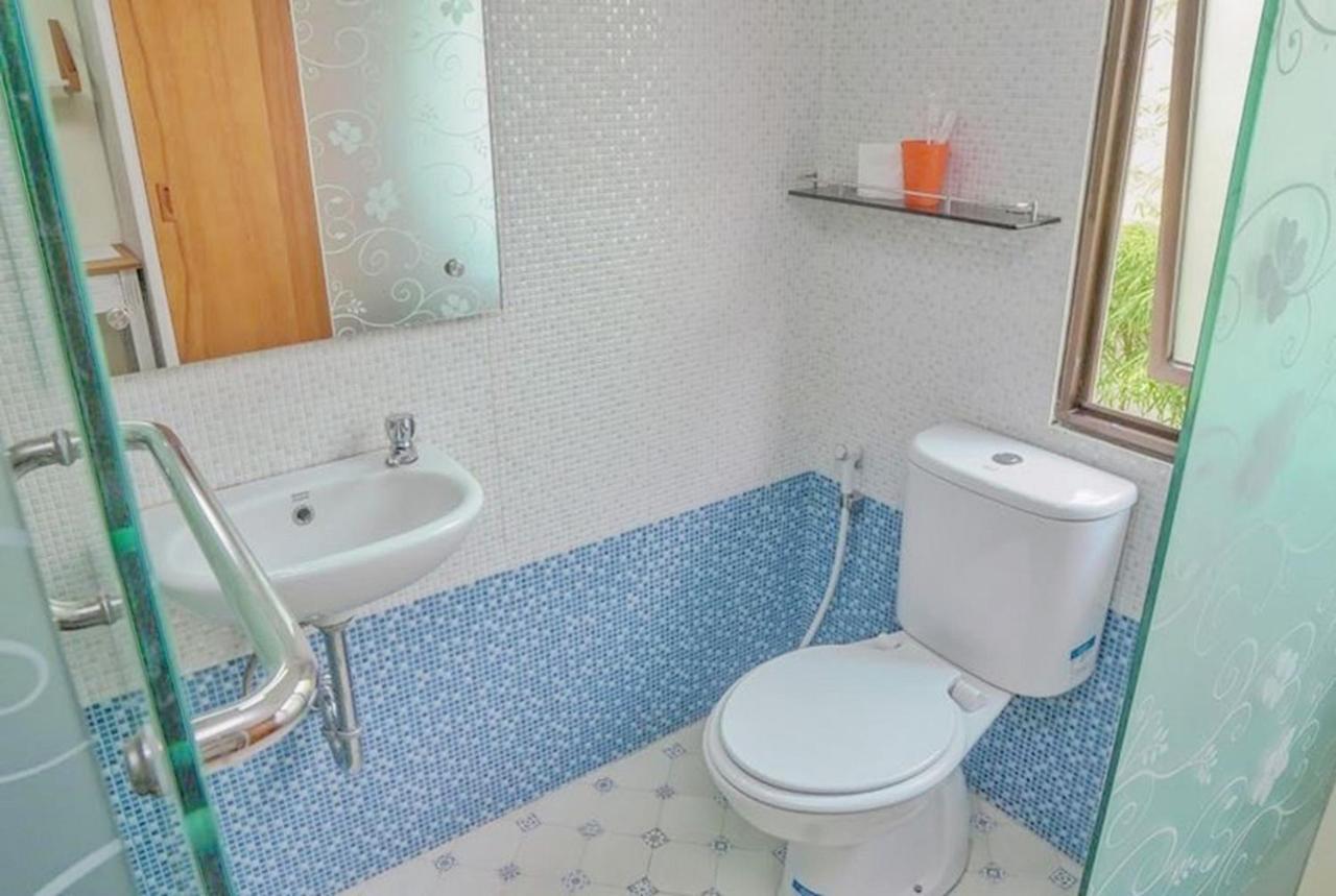 Urbanest Inn House Slipi جاكرتا المظهر الخارجي الصورة
