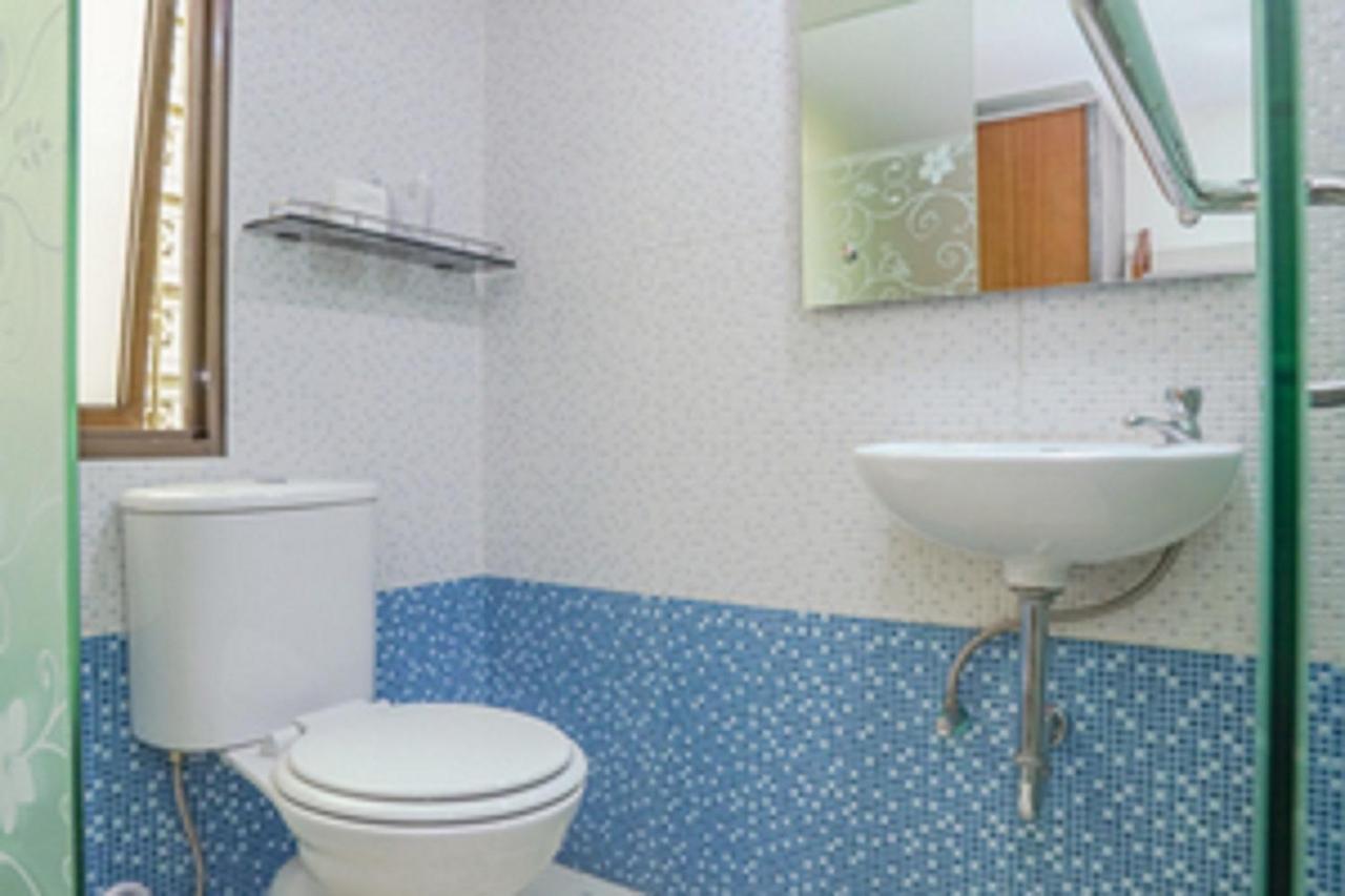 Urbanest Inn House Slipi جاكرتا المظهر الخارجي الصورة